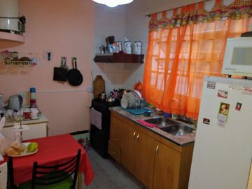 PH en venta - 3 Dormitorios 2 Baños - 110Mts2 - Santa Teresita