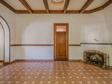 Venta Casa Olivos Vicente Lopez 4 ambientes con dependencia garage