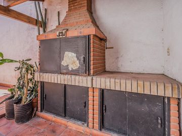 Venta Casa Olivos Vicente Lopez 4 ambientes con dependencia garage