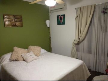 Casa en venta - 3 Dormitorios 2 Baños 1 Cochera - 407Mts2 - Ezpeleta