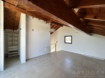 Venta Casa -  Los Arces / Pilar / Apta Credito
