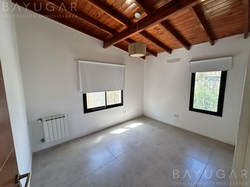 Venta Casa -  Los Arces / Pilar / Apta Credito