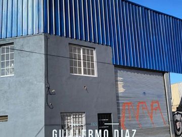 Galpón en  Alquiler en Moreno