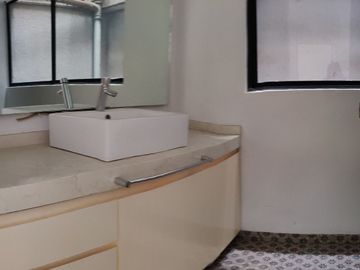 EXCELENTE DEPARTAMENTO EN VENTA  EN  LOMAS DE CHAPULTEPEC (V)