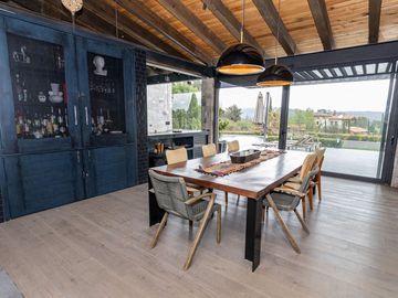 Casa en San Miguel de Allende: Elegancia y Confort en Viñedo Santísima Trinidad
