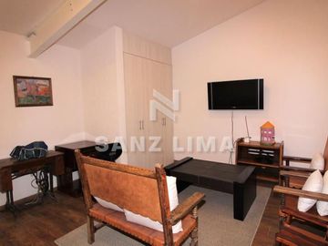 Casco Viejo: Esplendida casa en venta con bellos y generosos espacios