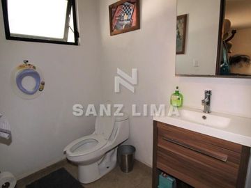 Casco Viejo: Esplendida casa en venta con bellos y generosos espacios