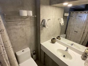Venta amplia casa 5D4B en Condominio Parques de Bilbao