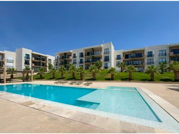 nuevo departamento en venta en Los Cabos, 2 recamaras, 2 baños, alberca climatizada, cerca de hotel diamante cabo san lucas