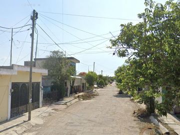 Casa en VENTA EN ITZICAB PALOMEQUE, a 20 min DEL AEROPUERTO