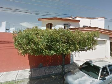 Casa en TECOMAN, COLIMA a 3 min del CENTRO y a 5 min de PARQUE METROPOLITANO