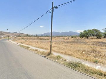 Terreno Comercial Estratégico en Boulevard Hacienda Santa Rosa – 3,480 m² con Excelente Ubicación