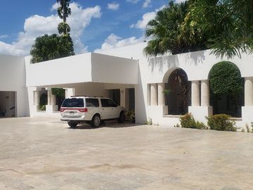 Venta como terreno. Fraccionamiento Gonzalo Guerrero. Ciudad de Mérida