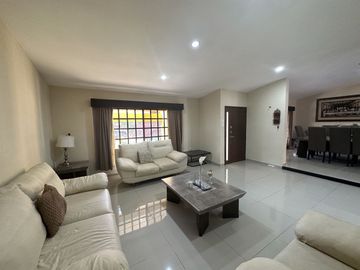 VENTA DE CASA EN LA COLONIA  SAN ANTONIO CINTA