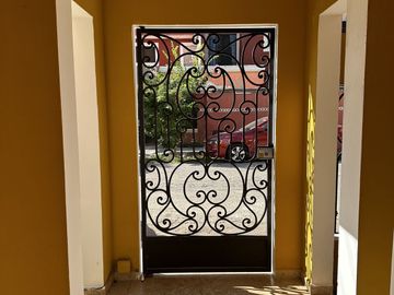VENTA DE CASA EN LA COLONIA  SAN ANTONIO CINTA