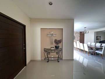 VENTA DE CASA DE UN SOLO PISO. TEMOZON NORTE. MÉRIDA.