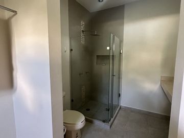 VENTA DE CASA DE UN SOLO PISO. TEMOZON NORTE. MÉRIDA.