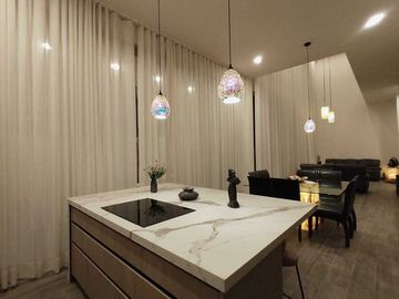 Venta Residencia de Autor en Jade Sur, Zibata, Queretaro