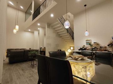 Venta Residencia de Autor en Jade Sur, Zibata, Queretaro