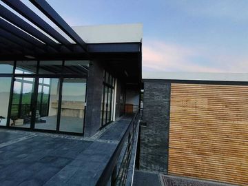 Venta Residencia de Autor en Jade Sur, Zibata, Queretaro