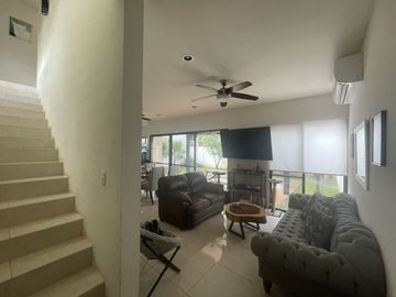CASA EN REAL MONTEJO EN MÉRIDA YUCATÁN EN ARANZA PRECIO DEBAJO DEL AVALÚO