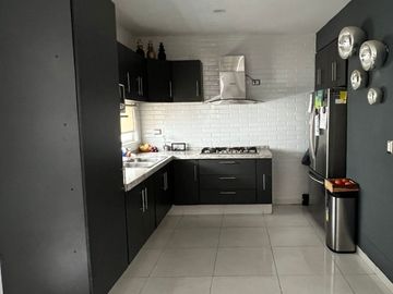 Casa en Venta en Residencial Pontevedra - Paseo de la Lira 37
