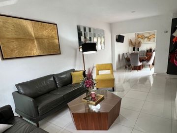 Casa en Venta en Residencial Pontevedra - Paseo de la Lira 37