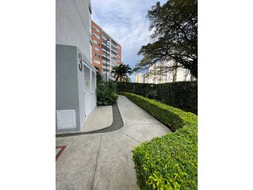 SE VENDE APARTAMENTO EN VALLE DEL LILI WV - JH (8419873)
