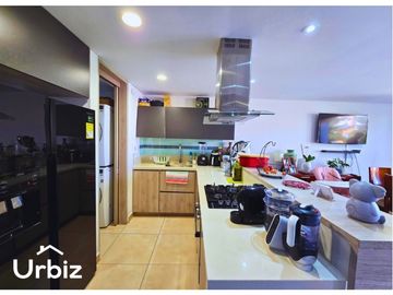 Venta de Apartamento de 91m con balcón en Nuevo Country