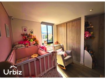 Venta de Apartamento de 91m con balcón en Nuevo Country