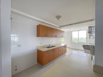 Venta de Apartamento en Colón  PH Silver City.