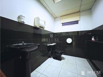 VENTA DE CASA COMERCIAL/ LOTE ZONIFICACION MP-RM3C2, BELLA VISTA (8)