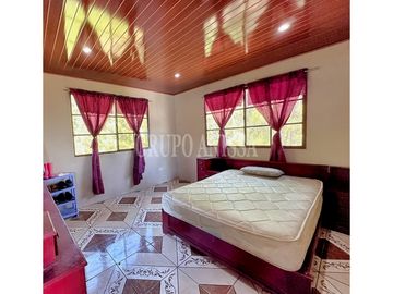 Oportunidad! Se Vende Casa en Montalcino Altos del Maria