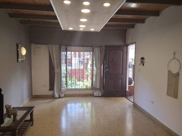Casa PH en venta en San Bernardo