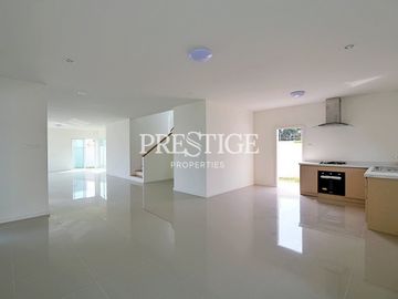 Tropical Village 2 – 3 bed 4 bath in Huay Yai / Phoenix PP11095