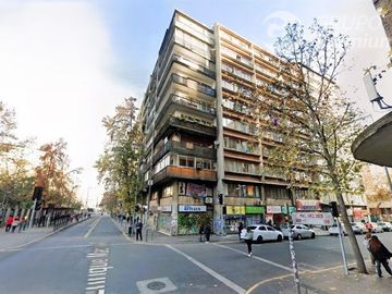 Departamento en Venta en Entre Moneda y Mac Iver, cerca de la Estación Metro Santa Lucia