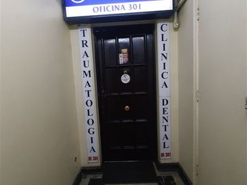 Departamento en Venta en Entre Moneda y Mac Iver, cerca de la Estación Metro Santa Lucia