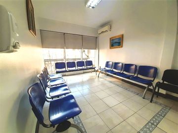 Departamento en Venta en Entre Moneda y Mac Iver, cerca de la Estación Metro Santa Lucia