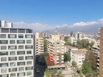 Departamento en Venta en Av. Los Leones / Universidad San Sebastián