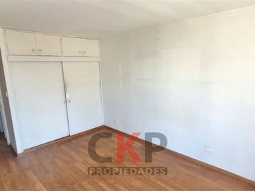 Departamento en Venta en Av. Los Leones / Universidad San Sebastián