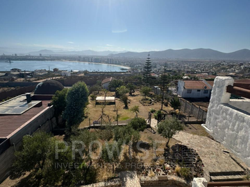 Casa en Venta en La Herradura