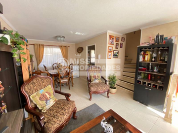 SE VENDE CASA EN CONDOMINIO VISTA HERMOSA VII SECTOR NORTE