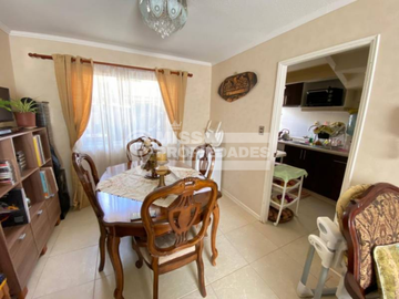 SE VENDE CASA EN CONDOMINIO VISTA HERMOSA VII SECTOR NORTE