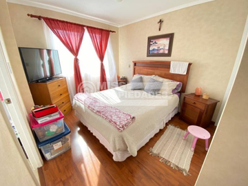 SE VENDE CASA EN CONDOMINIO VISTA HERMOSA VII SECTOR NORTE