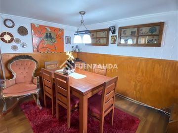 Casa en Venta en Tres Poniente / Campanario