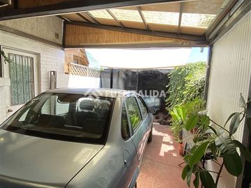 Casa en Venta en Tres Poniente / Campanario