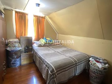 Casa en Venta en Tres Poniente / Campanario