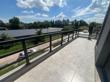 Departamento en Complejo LOS MALVONES, a estrenar