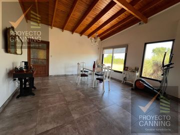 Casa Quinta Ruta 6 y Ruta 2 ideal destino comercial