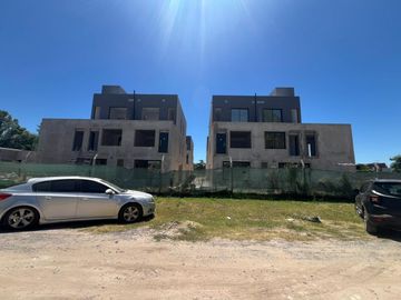 Departamento en Complejo LOS MALVONES, a estrenar